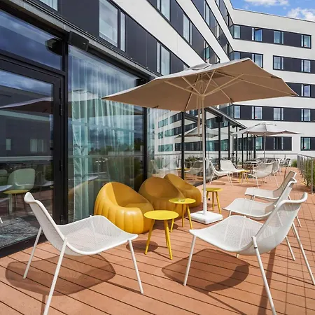 Hotel Ibis Styles Paris Orly Airport 3*