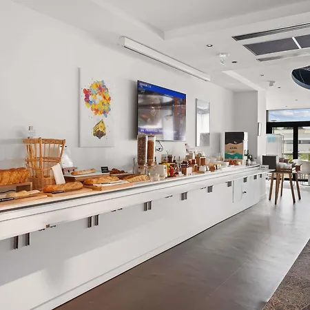 Ibis Styles Paris Orly Airport Hotel 3*