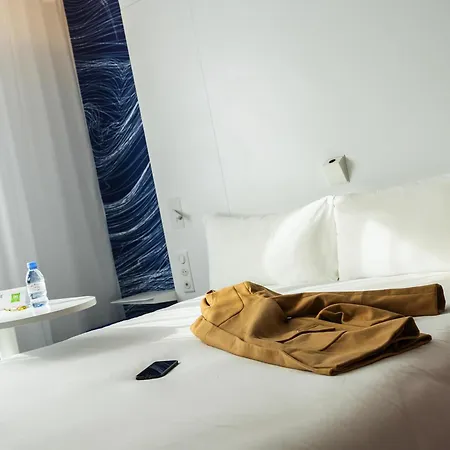 Ibis Styles Paris Orly Airport 3* 帕艾维坡斯特